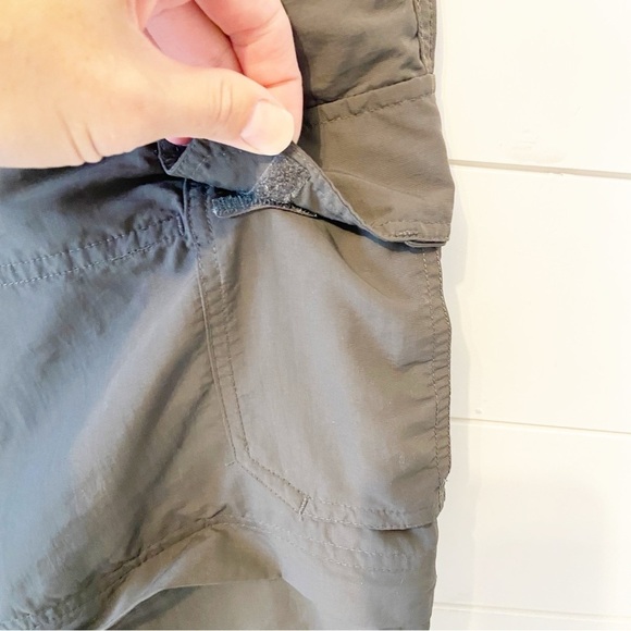 Rei | Women’s Gray Convertible Hiking Outdoor Pants Size 8 - Picture 4 of 11